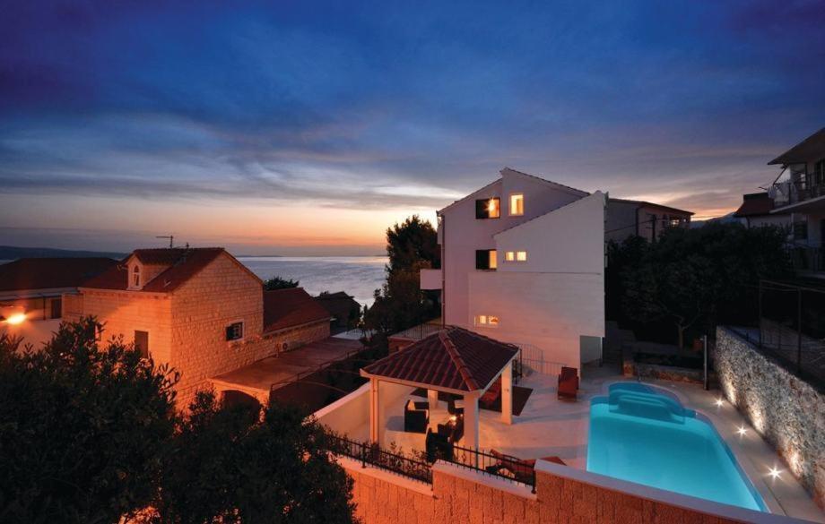 Vila Jadran Omis Exterior photo